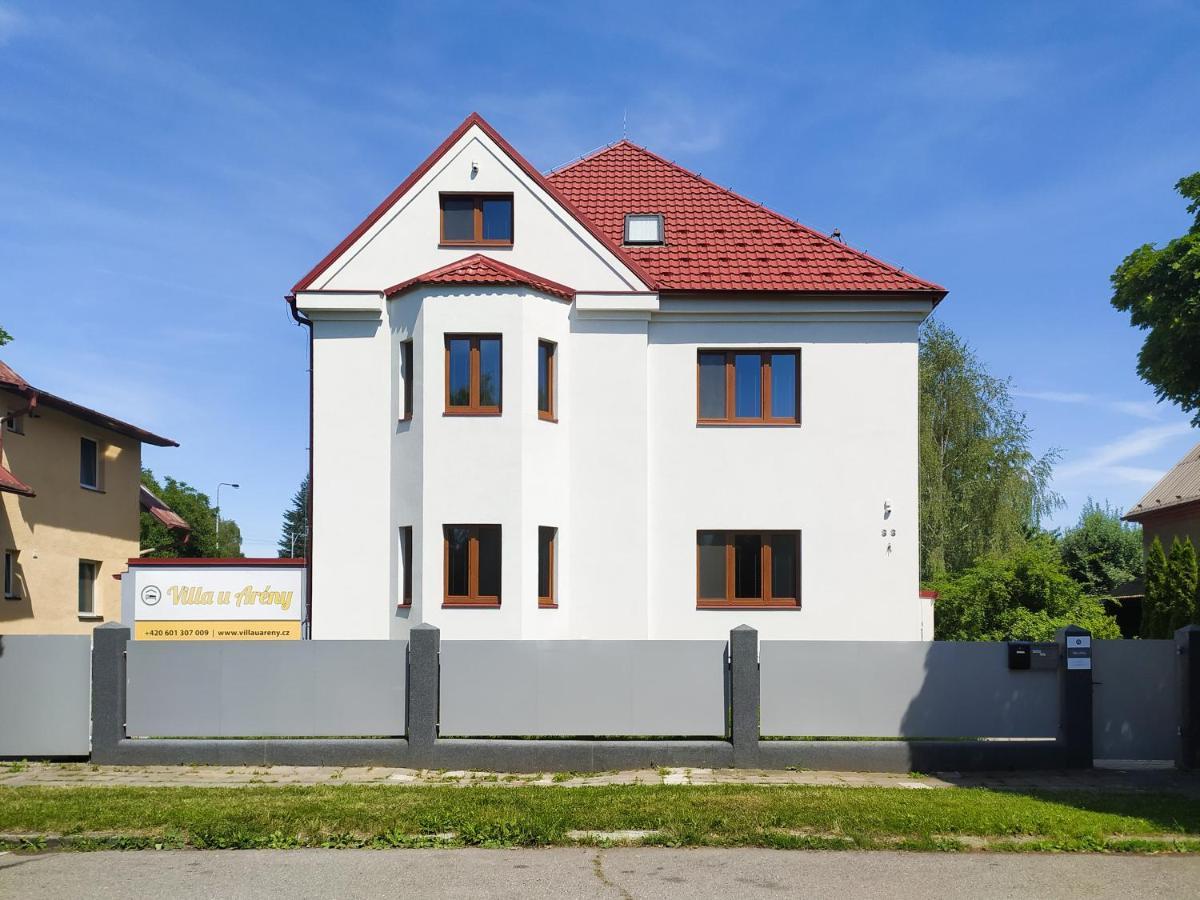 Villa U Areny ออสตราวา ภายนอก รูปภาพ